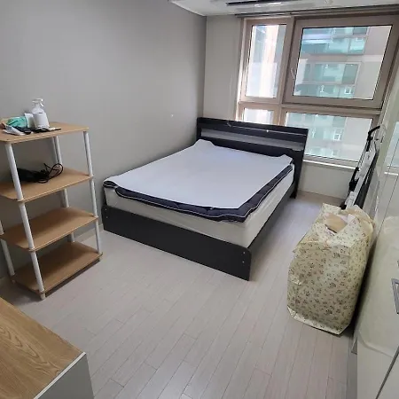 2608 # Gangnam Urban Vogue Suites#Sinnonhyeon Stn Exit 9, 1-Min #Top-Rated Unit # All-New Furniture & Peaceful Vibe