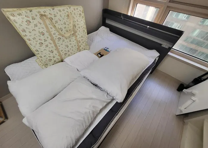 Appartement 2608 # Gangnam Urban Vogue Suites#sinnonhyeon Stn Exit 9, 1-min #top-rated Unit # All-new Furniture & Peaceful Vibe *